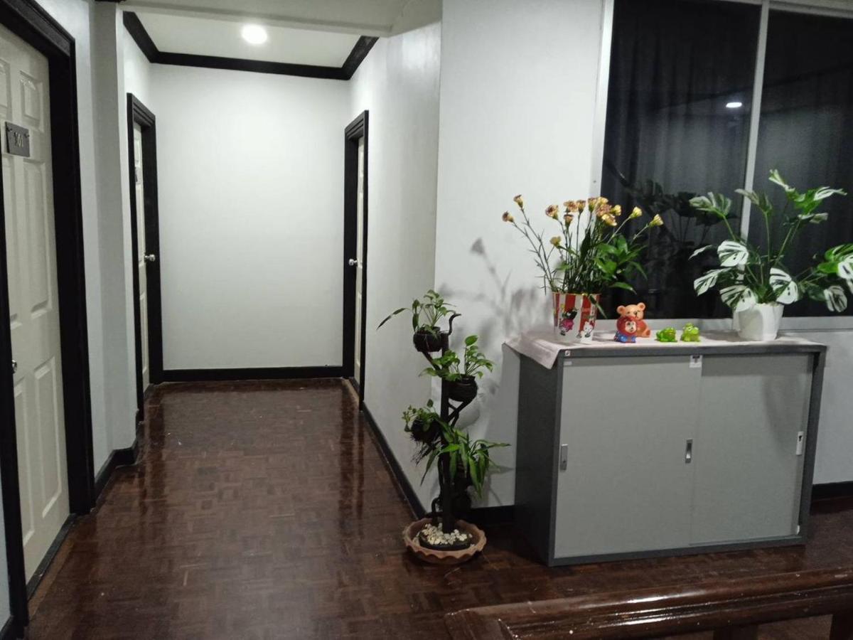 Nk Guesthouse 1 バンコク都 エクステリア 写真