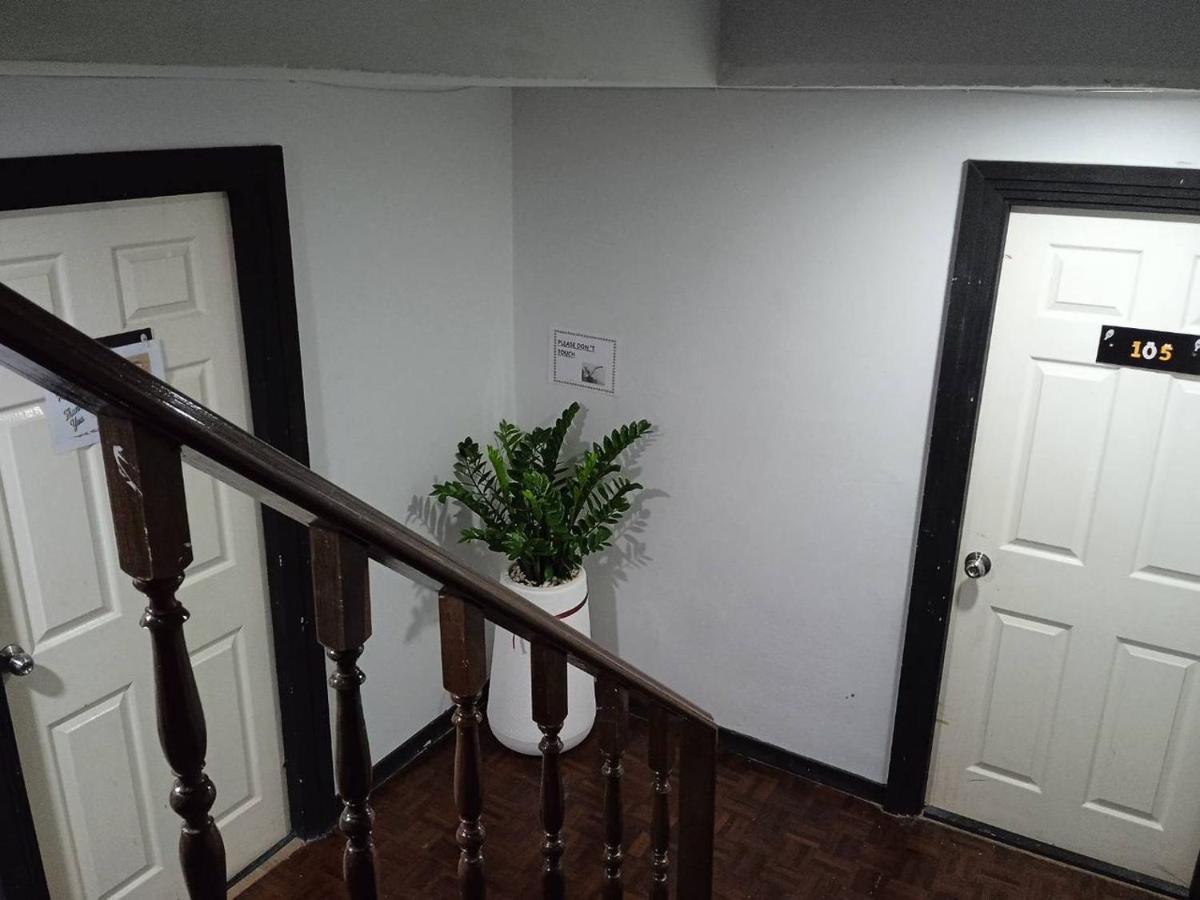 Nk Guesthouse 1 バンコク都 エクステリア 写真