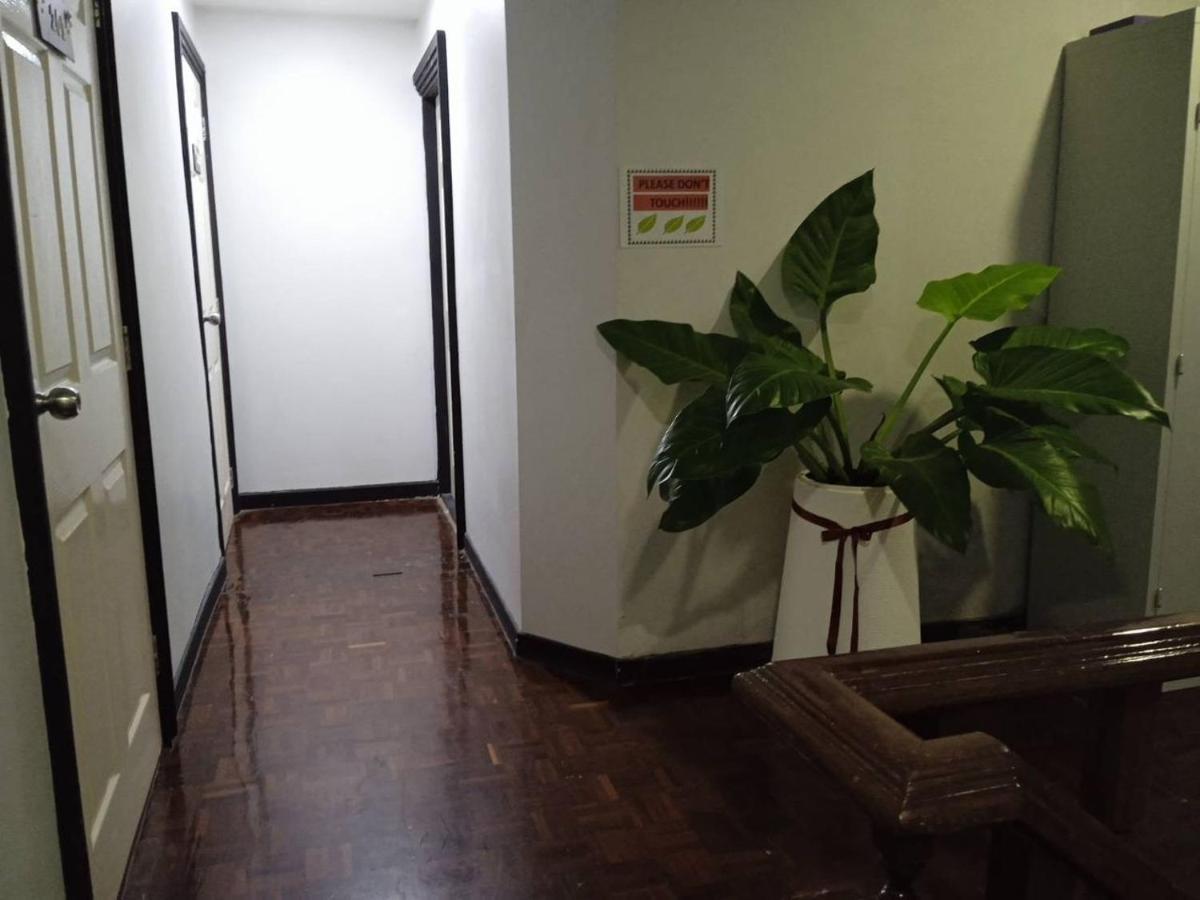 Nk Guesthouse 1 バンコク都 エクステリア 写真