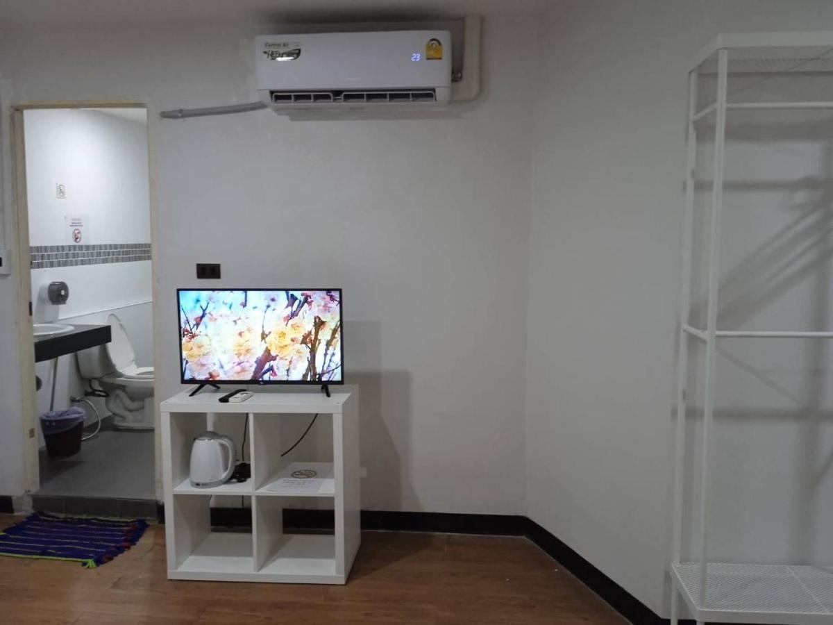 Nk Guesthouse 1 バンコク都 エクステリア 写真