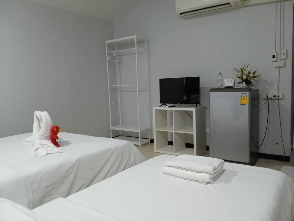 Nk Guesthouse 1 バンコク都 エクステリア 写真